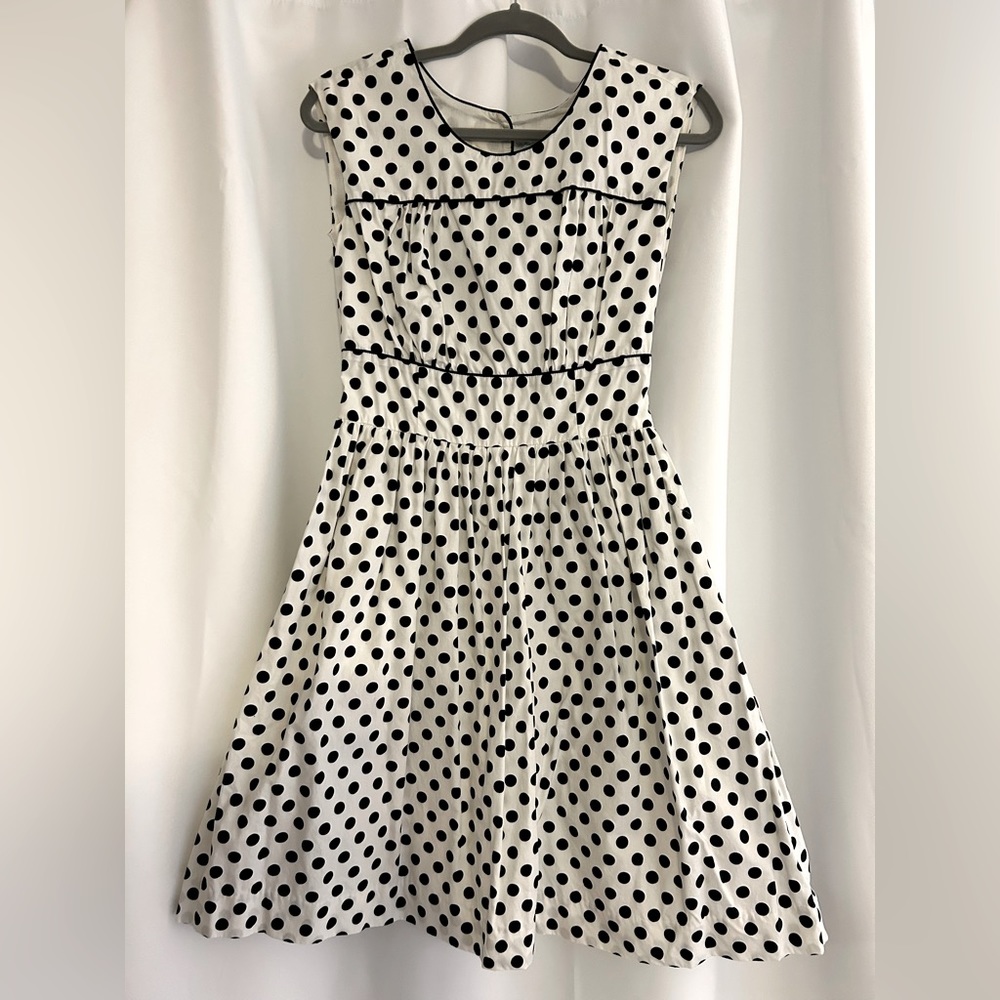 Adorable, vintage inspired polka dot dress.